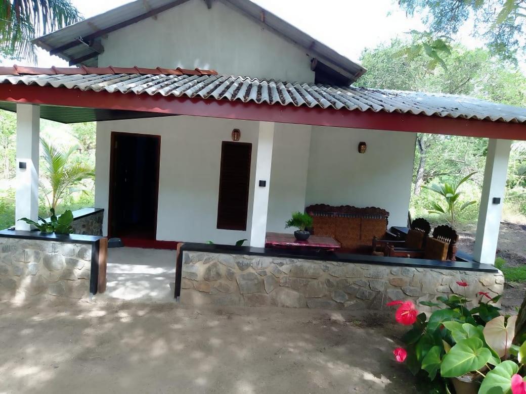 Soma Cabana, Homestay & Restaurant تانجالي المظهر الخارجي الصورة